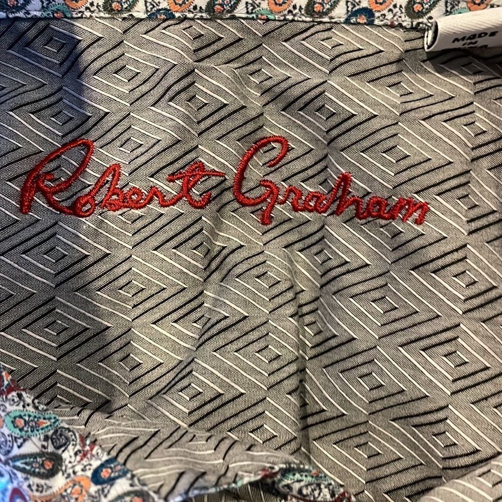 Robert Graham about Grey/Silver Pattern Button Down Shirt - Picture 6 of 7